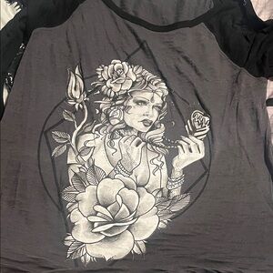 Metal mulishaGraphic Tee with Artistic Design